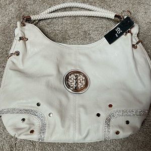 DS WOMENS LARGE SHOULDER BAG WITH OPTIONAL SHOULDER STRAP. NEW.